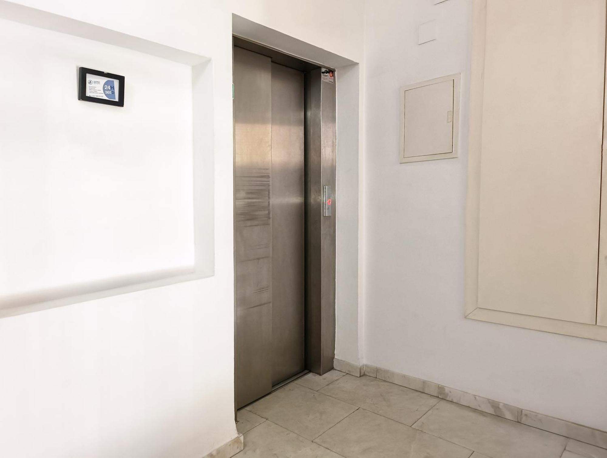 Flats Friends Torres Quart Apartment Valencia Exterior foto